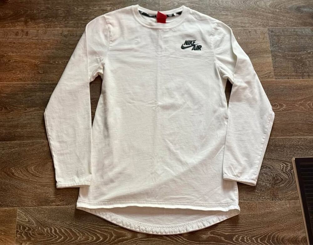 Men’s Vintage White Nike Air Long Sleeve Shirt Size Small